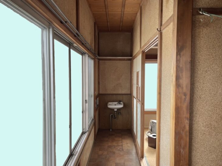 手洗い場を➡トイレに！（廊下を有効活用）
